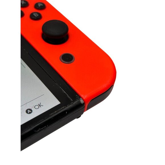 Nintendo Switch Console With Neon Red & Blue Joy-Cons video game w/ dock charger - Picture 4 of 7